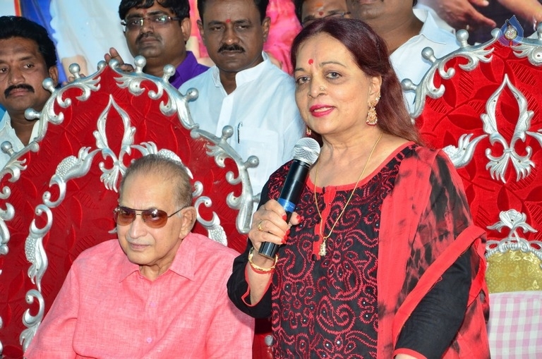 Super Star at 75 Book Release Photos - 27 / 42 photos