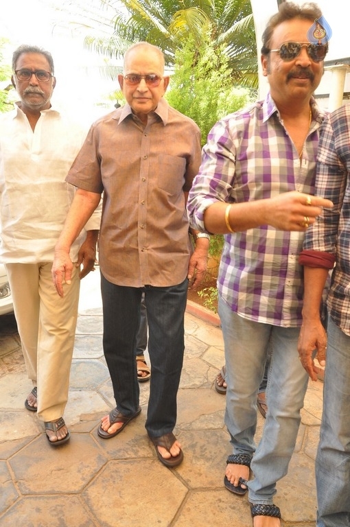 Super Star Krishna Meets Dadasaheb Phalke K Viswanath - 22 / 32 photos