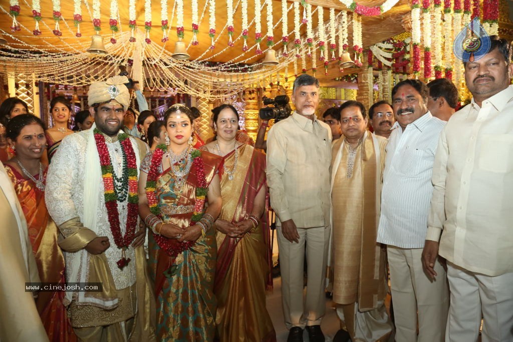 Surya CMD Daughter Tejaswini Wedding Photos - 117 / 152 photos