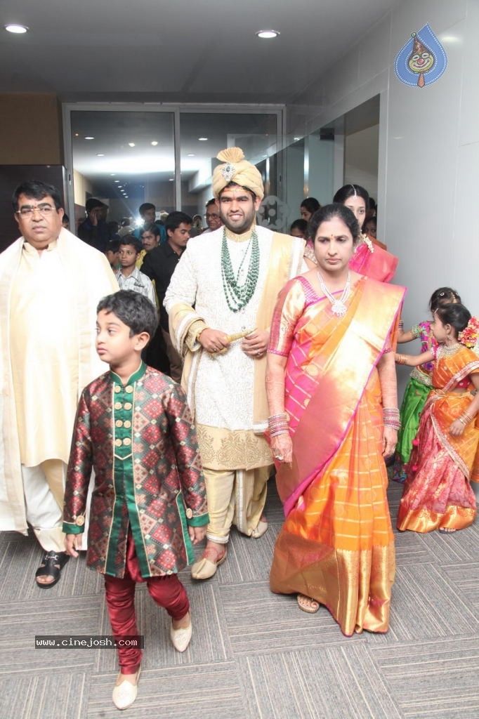 Surya CMD Daughter Tejaswini Wedding Photos - 141 / 152 photos