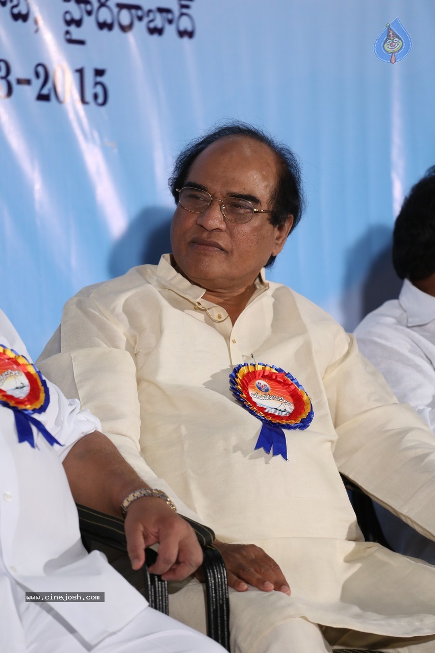 SV Ranga Rao Samagra Cine Jeevitham Book Launch - 15 / 195 photos