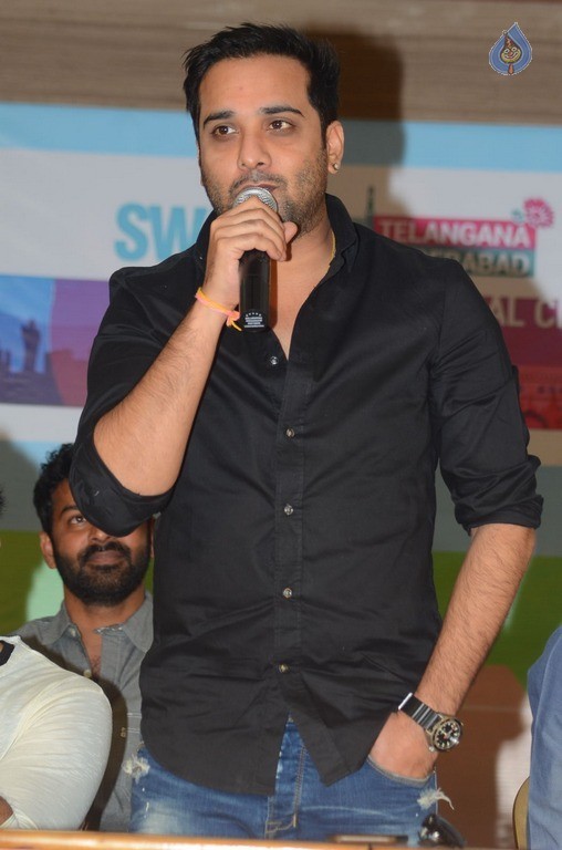 Swachh Hyderabad Cricket Match Press Meet - 12 / 62 photos