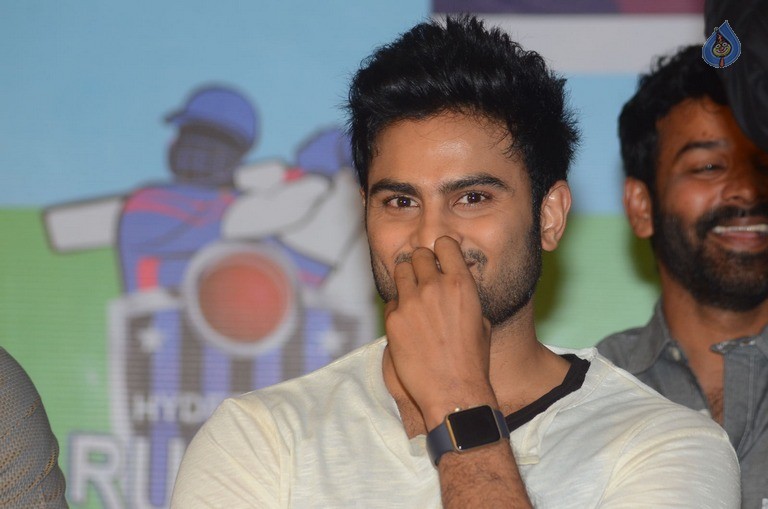 Swachh Hyderabad Cricket Match Press Meet - 20 / 62 photos