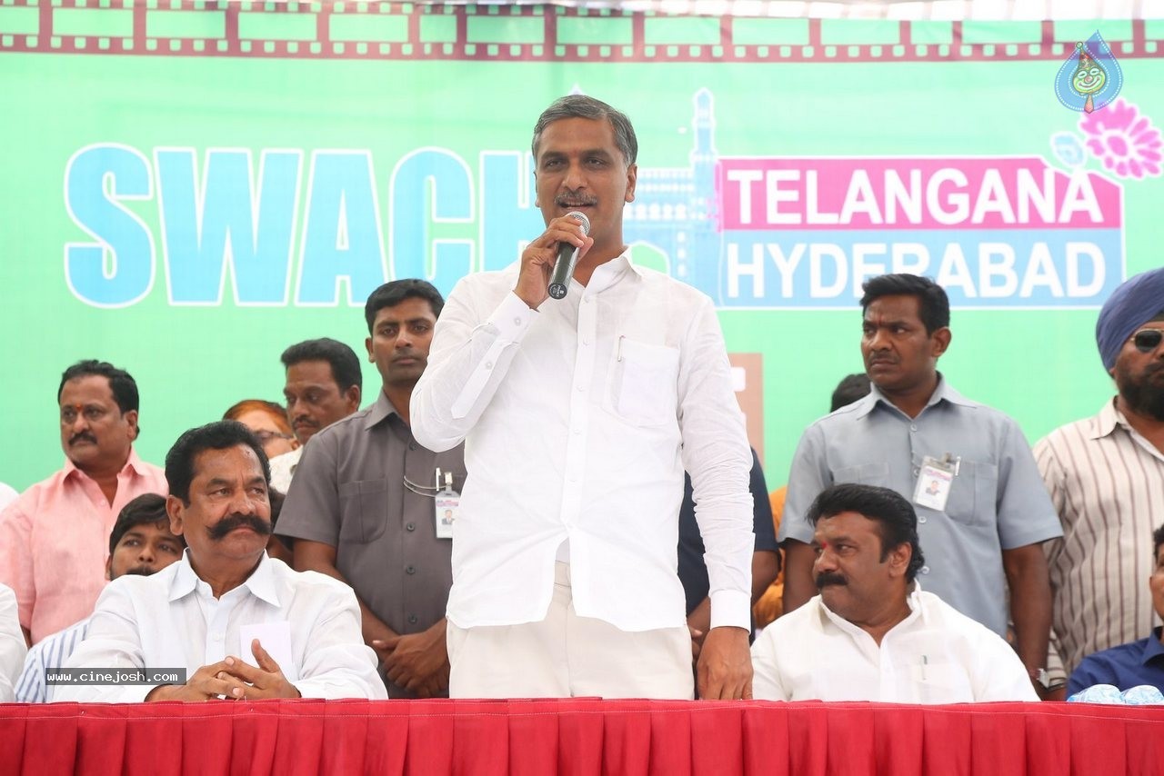 Swachh Telangana Swachh Hyderabad Event - 12 / 76 photos