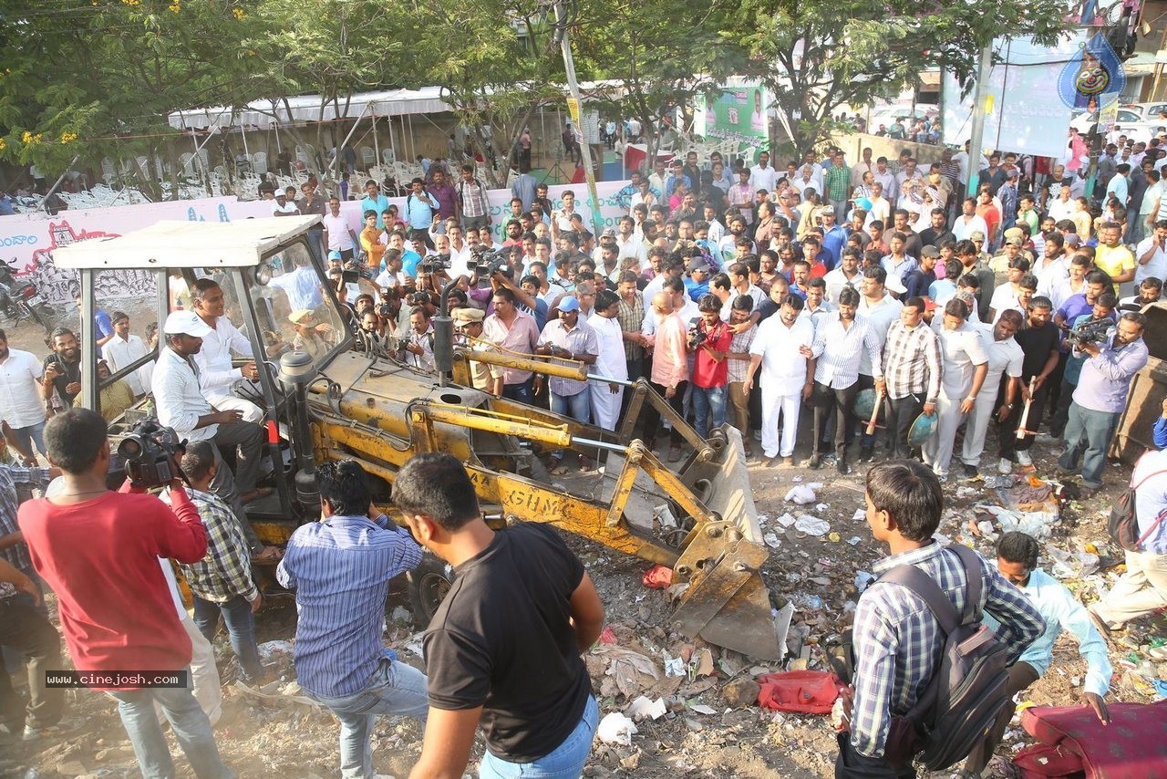 Swachh Telangana Swachh Hyderabad Event - 17 / 76 photos