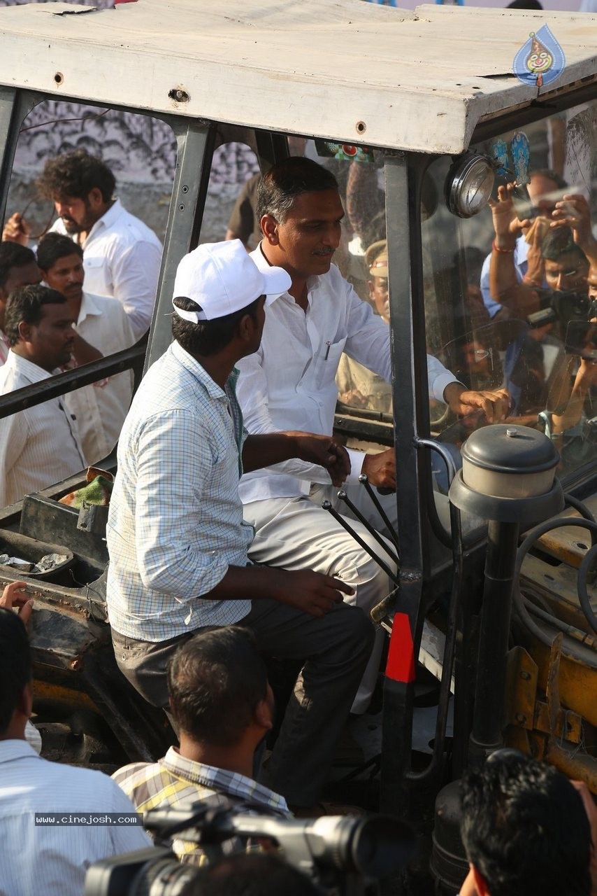 Swachh Telangana Swachh Hyderabad Event - 19 / 76 photos