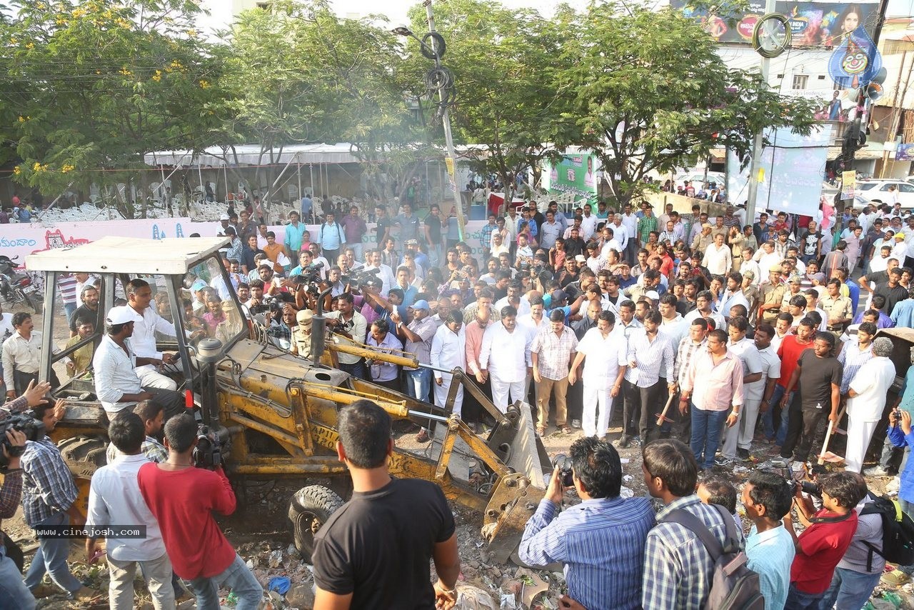 Swachh Telangana Swachh Hyderabad Event - 20 / 76 photos