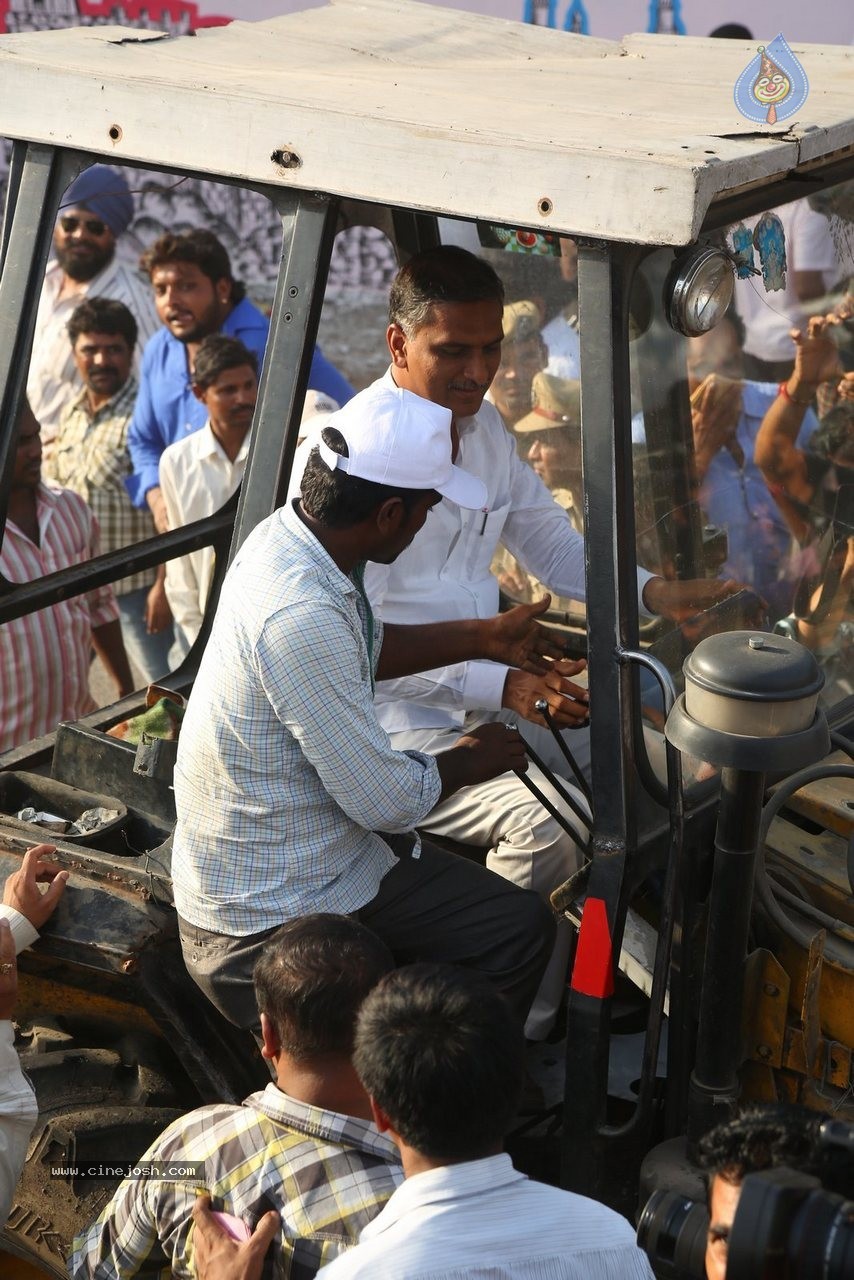 Swachh Telangana Swachh Hyderabad Event - 36 / 76 photos