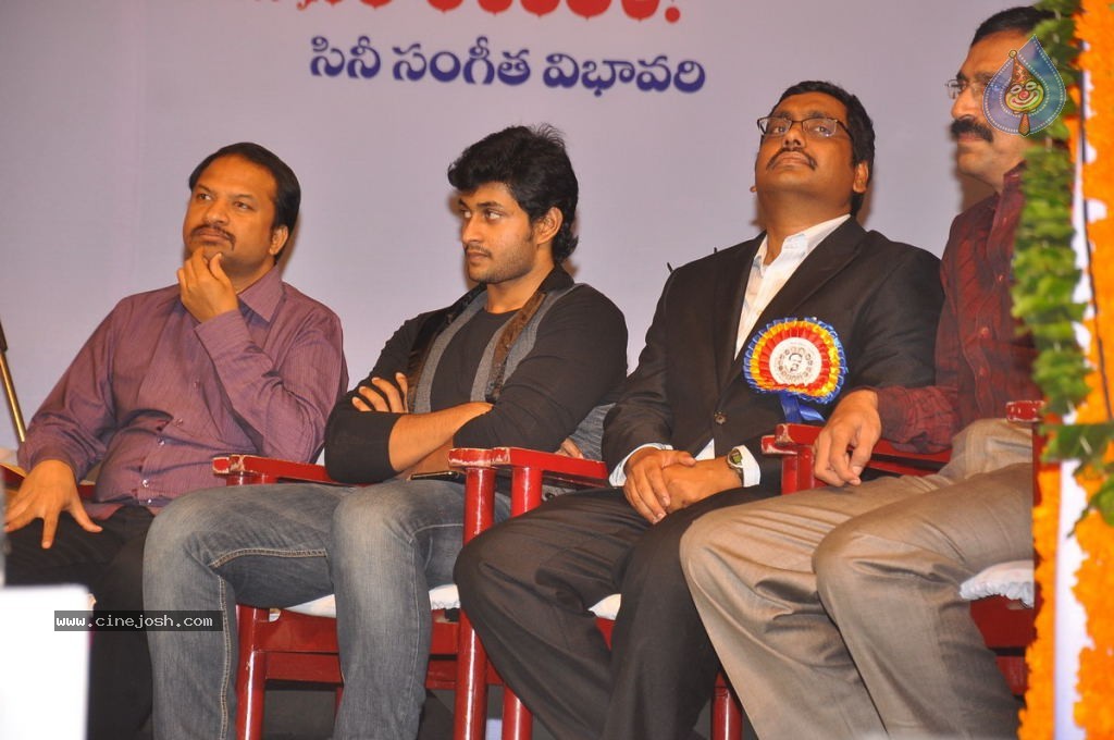 Swarnayuga Sangeeta Darsakulu Book Launch - 55 / 59 photos
