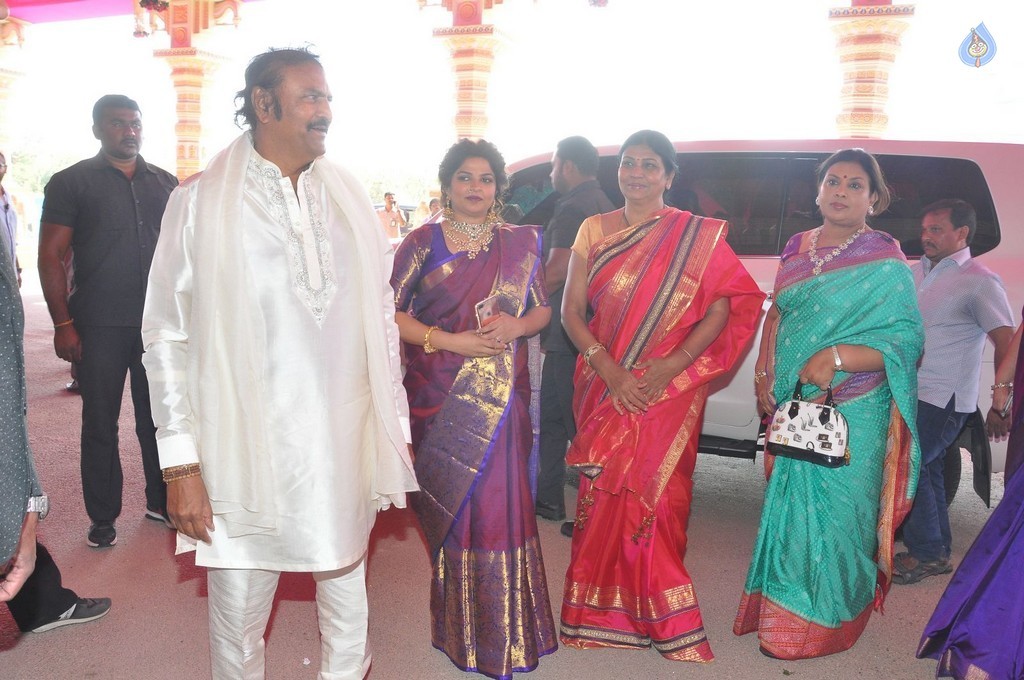 T. Subbarami Reddy Grandson Keshav Wedding Photos 3 - 26 / 79 photos