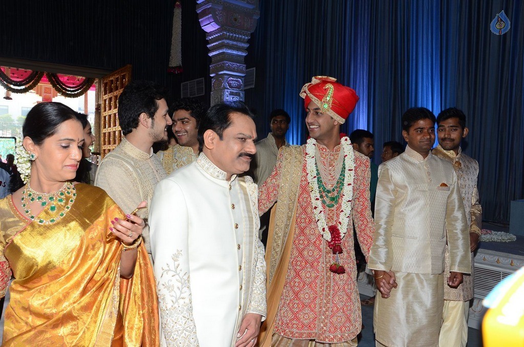 T. Subbarami Reddy Grandson Keshav Wedding Photos 2 - 27 / 100 photos
