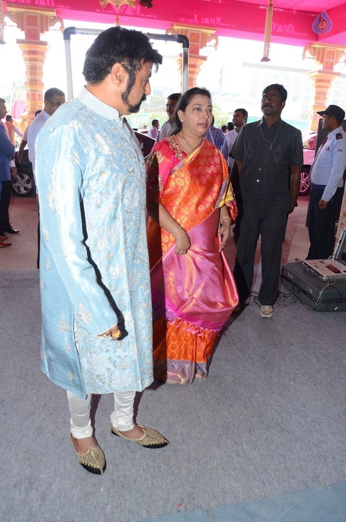 T. Subbarami Reddy Grandson Keshav Wedding Photos 2 - 32 / 100 photos