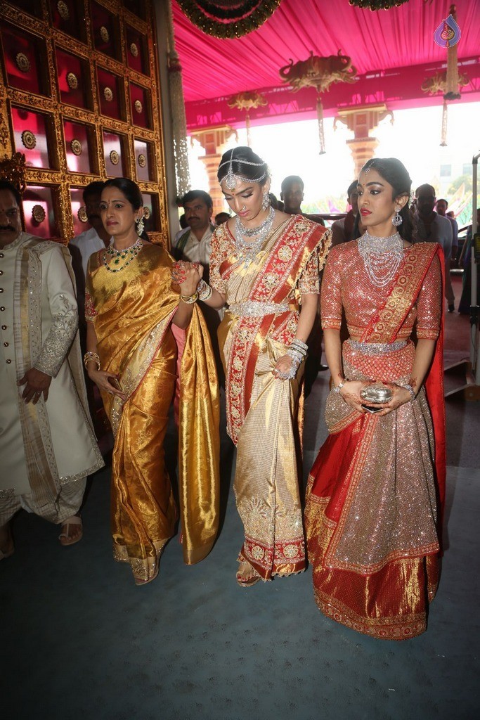 T. Subbarami Reddy Grandson Keshav Wedding Photos 2 - 53 / 100 photos