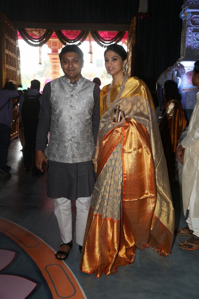T. Subbarami Reddy Grandson Keshav Wedding Photos 2 - 71 / 100 photos