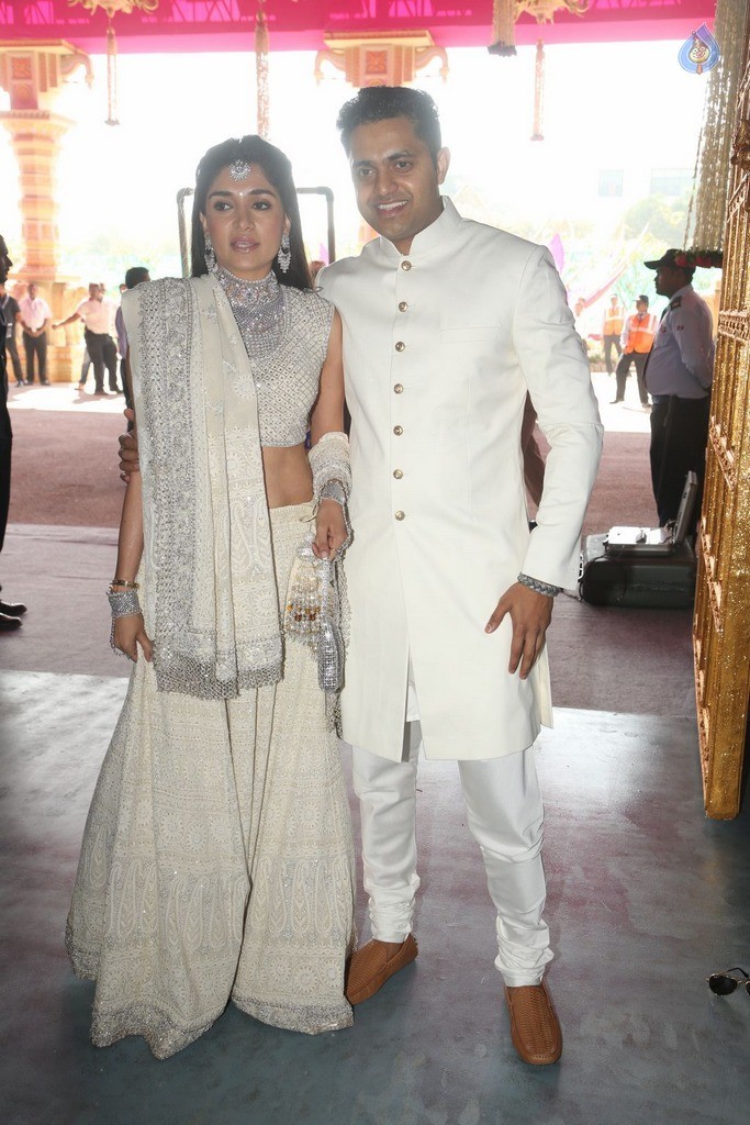 T. Subbarami Reddy Grandson Keshav Wedding Photos 2 - 94 / 100 photos