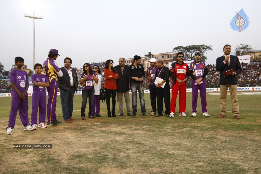 T Warriors vs B Tigers Match More Photos - 68 / 102 photos