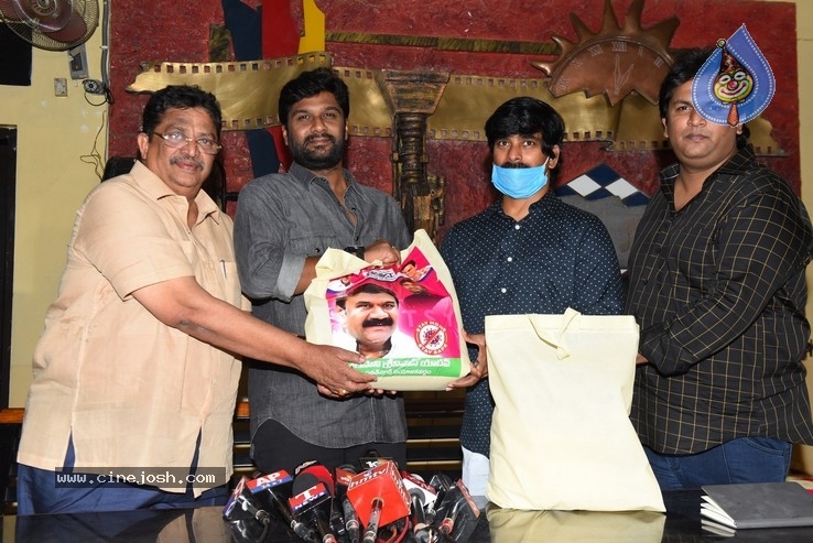 Talasani Distributes Grocery Kits - 13 / 16 photos