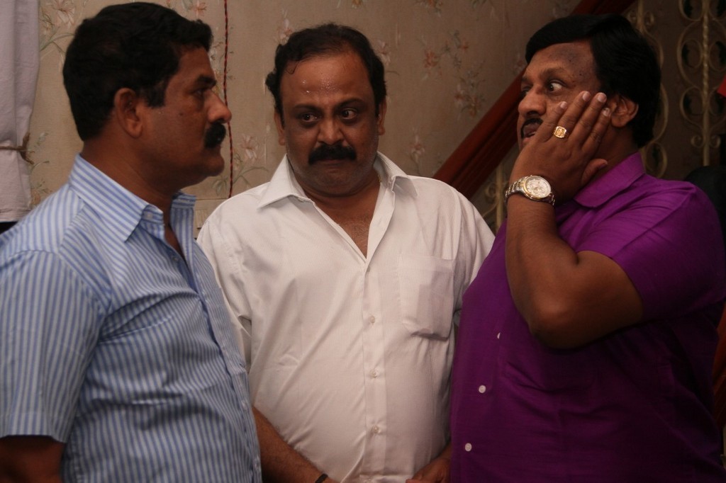 Tamil Director Ramanarayanan Condolences Photos - 60 / 151 photos