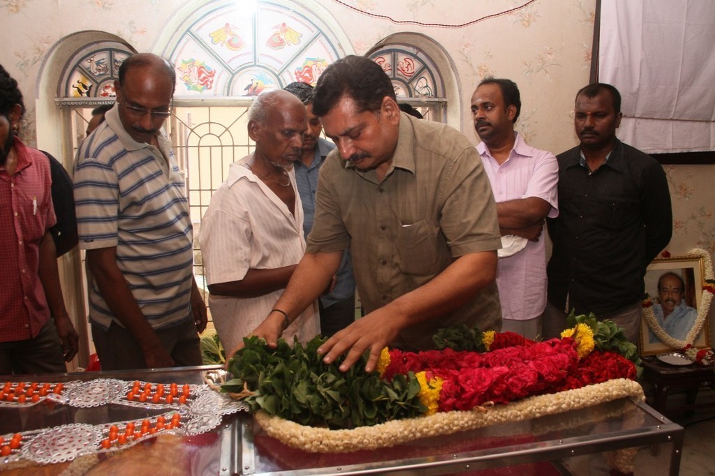 Tamil Director Ramanarayanan Condolences Photos - 77 / 151 photos