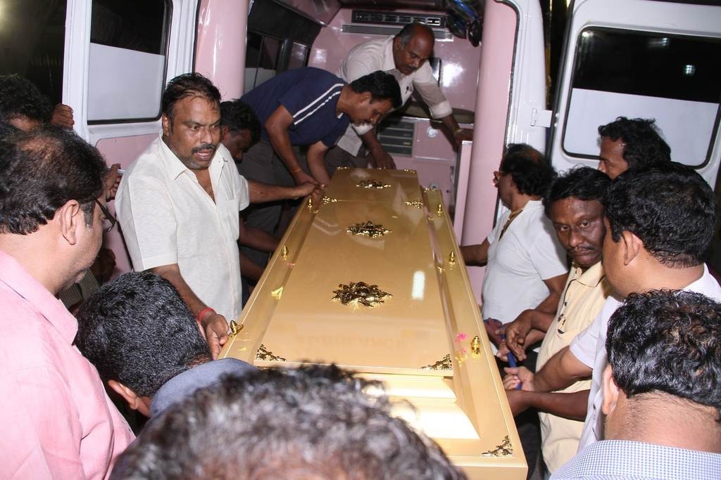 Tamil Director Ramanarayanan Condolences Photos - 90 / 151 photos