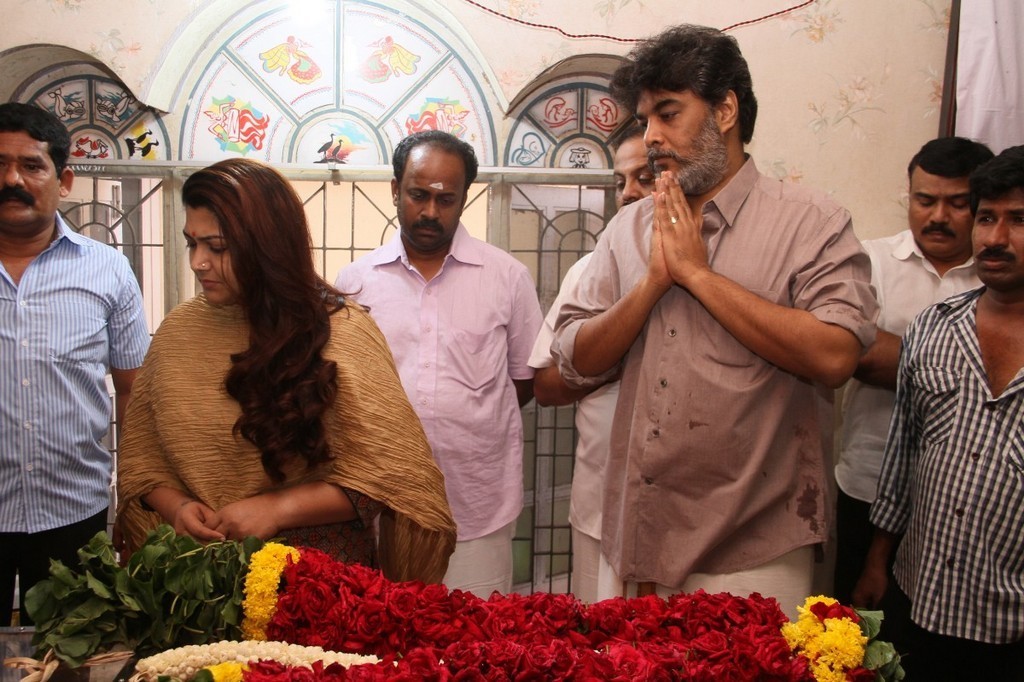 Tamil Director Ramanarayanan Condolences Photos - 129 / 151 photos