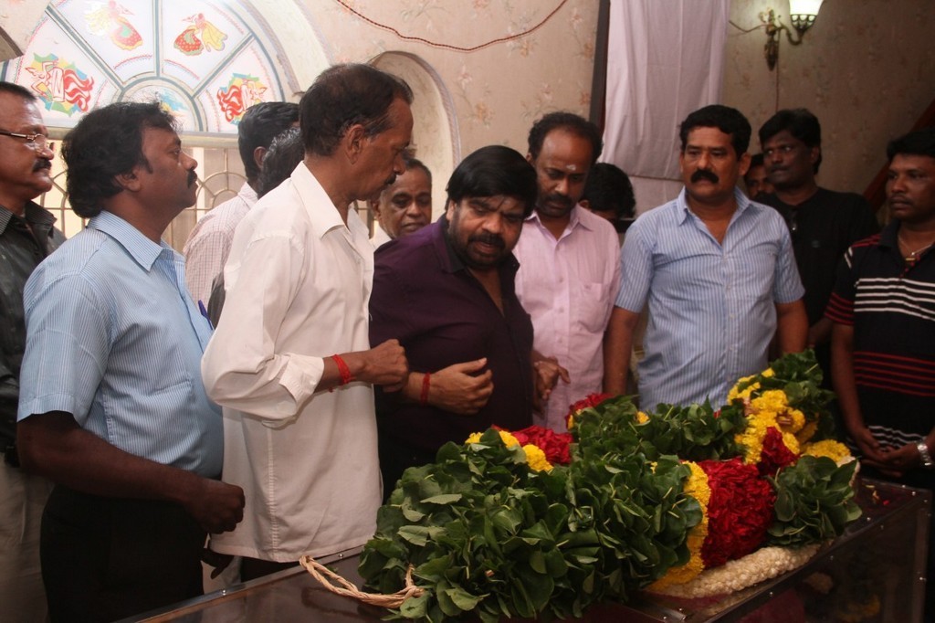 Tamil Director Ramanarayanan Condolences Photos - 136 / 151 photos
