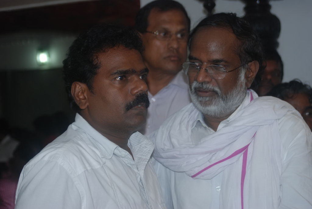 Tamil Film Industry Condoles Ilayaraja's Wife - 22 / 85 photos