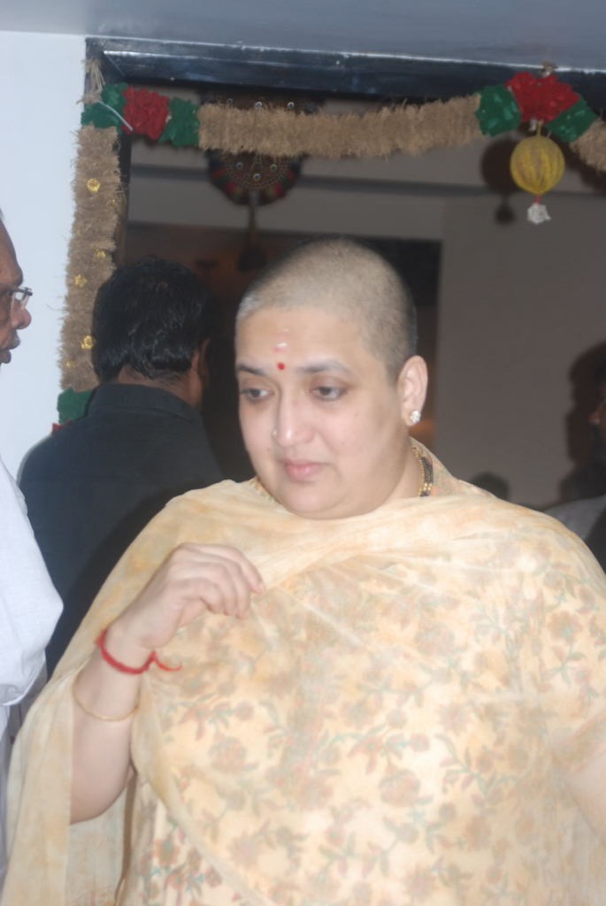 Tamil Film Industry Condoles Ilayaraja's Wife - 48 / 85 photos