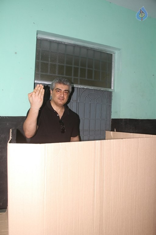 Tamil Nadu Assembly Election 2016 - 66 / 72 photos