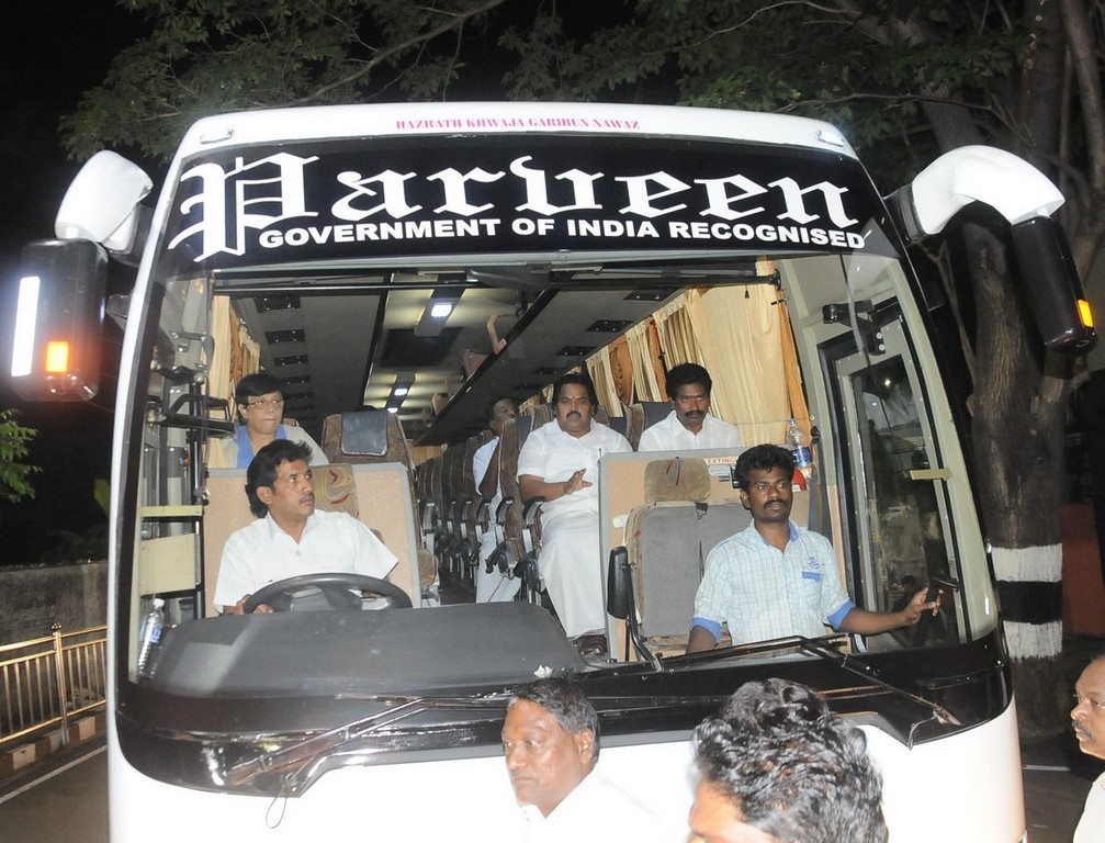 Tamil Nadu CM Jayalalithaa Final Journey Photos - 10 / 147 photos