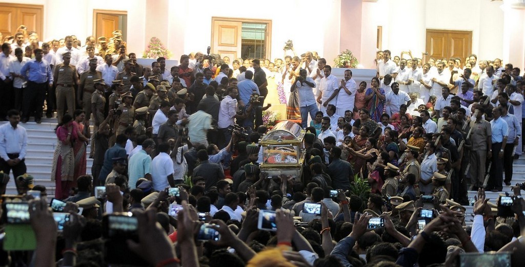 Tamil Nadu CM Jayalalithaa Final Journey Photos - 72 / 147 photos