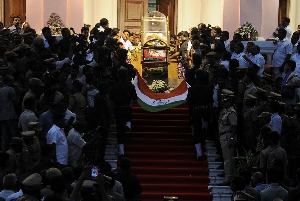 Tamil Nadu CM Jayalalithaa Final Journey Photos - 123 / 147 photos