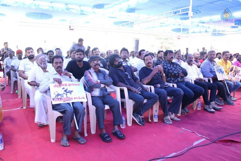 Tamil Stars at Jallikattu Support Protest - 16 / 27 photos