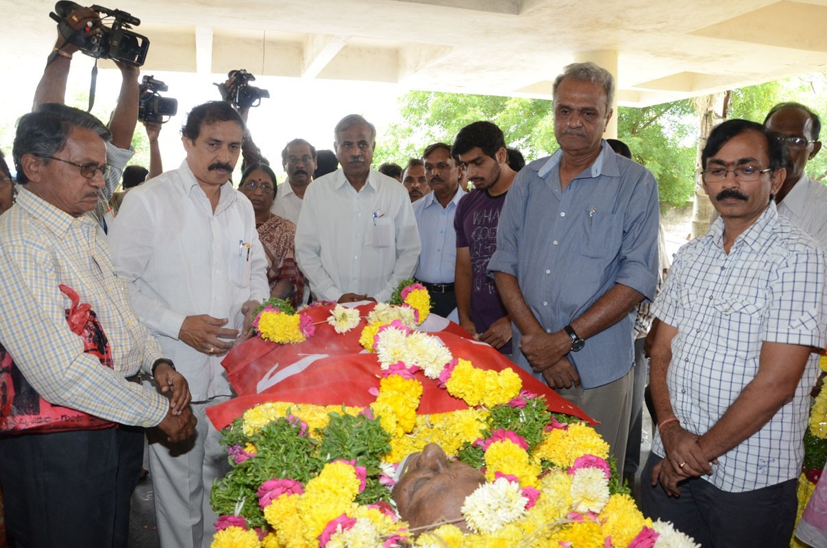 Tammareddy Krishnamurthy Condolence Photos - 4 / 25 photos