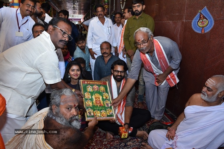 Tej I Love You Movie Team At Kanaka Durga Temple - 5 / 21 photos