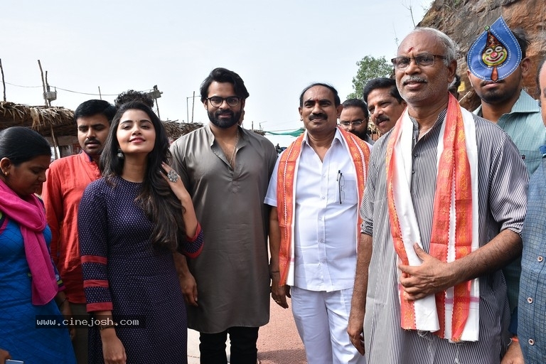 Tej I Love You Movie Team At Kanaka Durga Temple - 7 / 21 photos