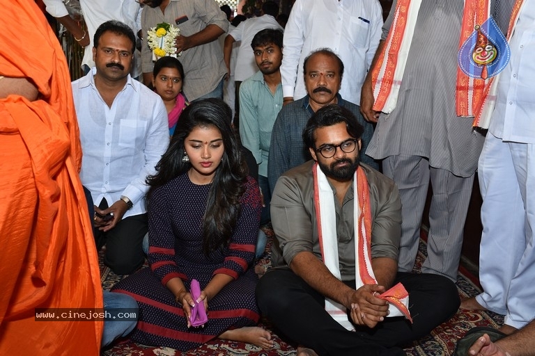 Tej I Love You Movie Team At Kanaka Durga Temple - 10 / 21 photos