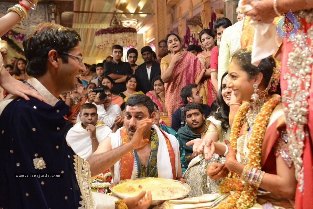 Tejaswini n Sribharath Talabralu Photos - 51 / 121 photos