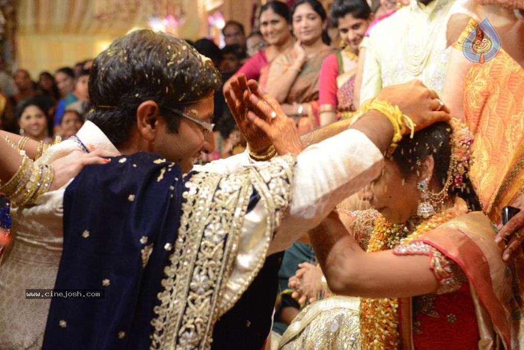 Tejaswini n Sribharath Talabralu Photos - 102 / 121 photos