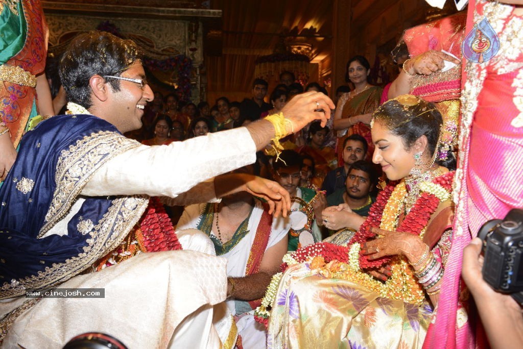 Tejaswini n Sribharath Talabralu Photos - 115 / 121 photos
