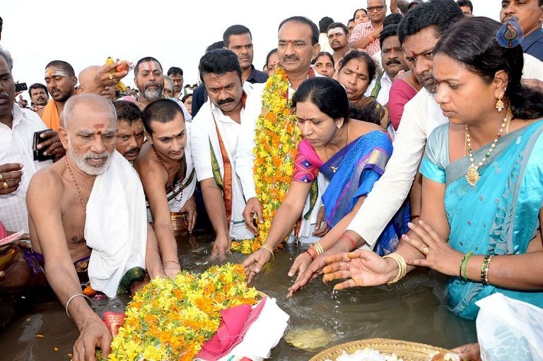 Telangana Godavari Pushkaralu Photos - 72 / 92 photos