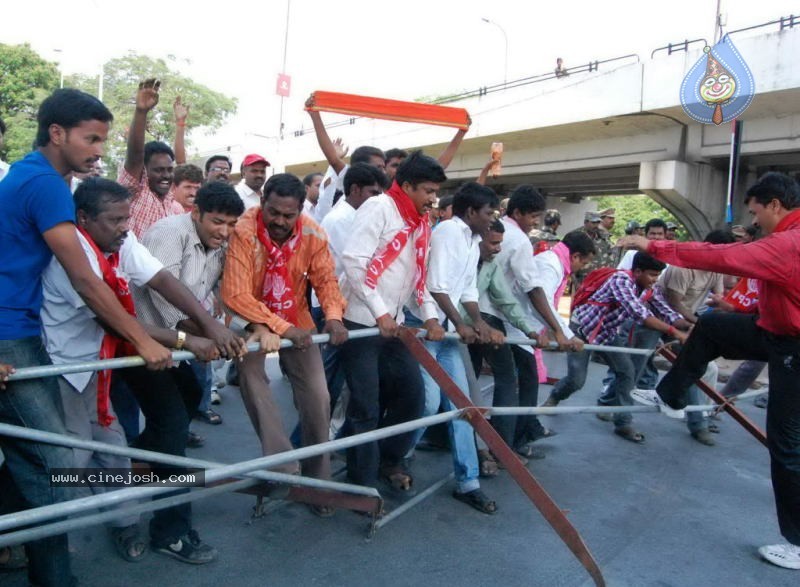 Telangana Million March Photos - 19 / 104 photos