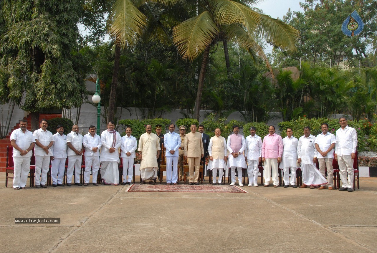 Telangana New Ministers Wearing Ceremony - 3 / 33 photos