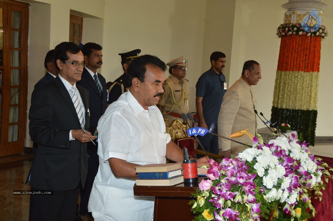 Telangana New Ministers Wearing Ceremony Photo 30 of 33