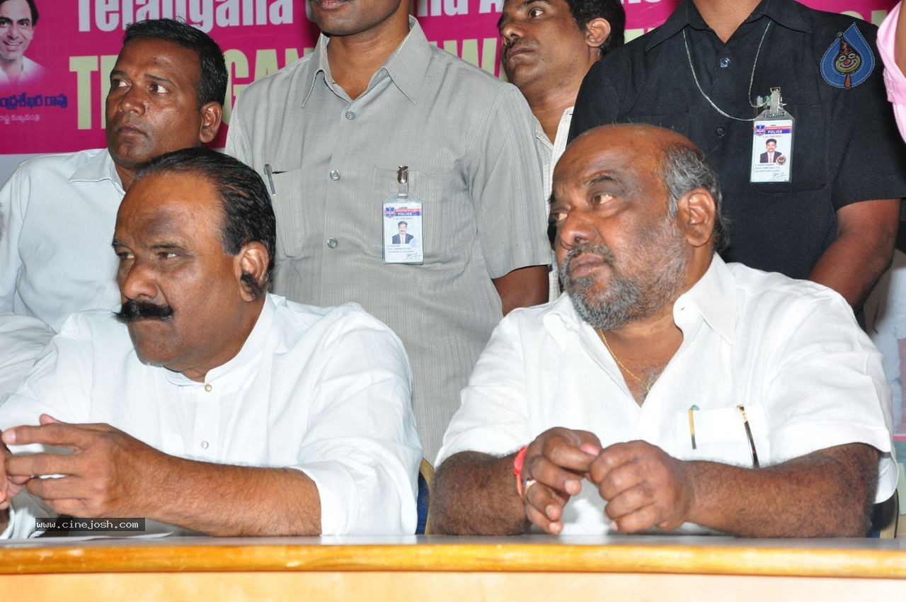 Telangana Talwar Star Cricket Team Launch - 20 / 68 photos
