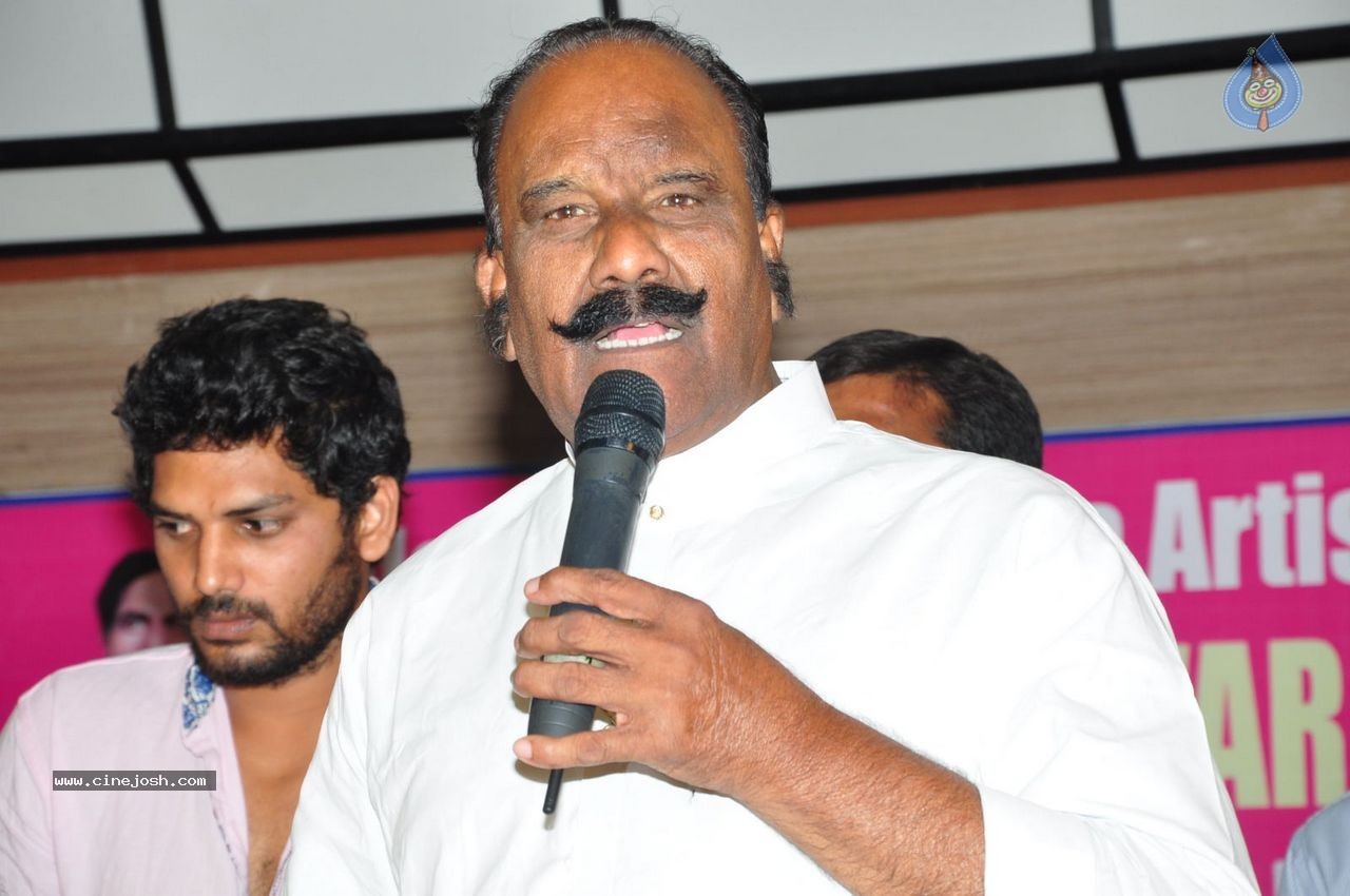 Telangana Talwar Star Cricket Team Launch - 35 / 68 photos