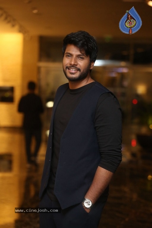 Telugu Cine Rathasarathula Rajatotsvam Curtain Raiser - 26 / 73 photos