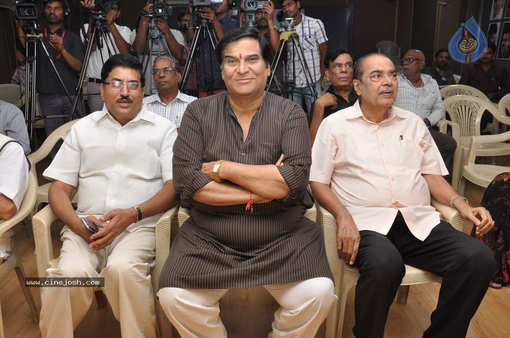 Telugu Cinema Pragathi Book Launch - 56 / 68 photos