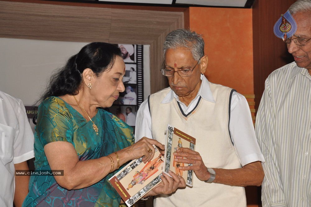 Telugu Cinema Pragathi Book Launch - 61 / 68 photos