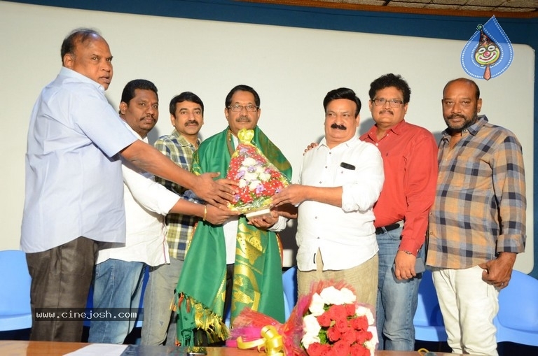 Telugu Film Chamber Of Commerce Press Meet - 2 / 9 photos